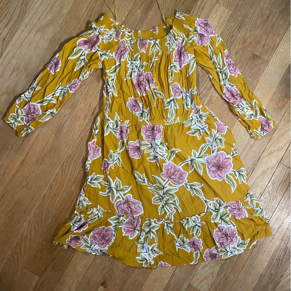 #4 - Cupcakes and Cashmere Off The Shoulder Floral Dress